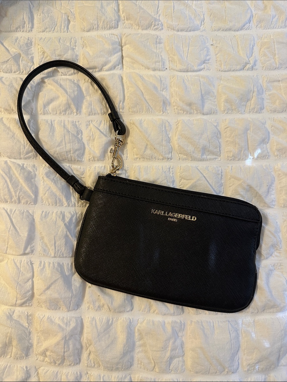 Wristlet